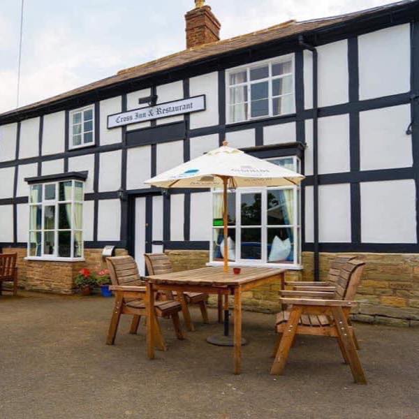 The Cross Inn... - The Cross Inn Pub & Grill at Eardisland