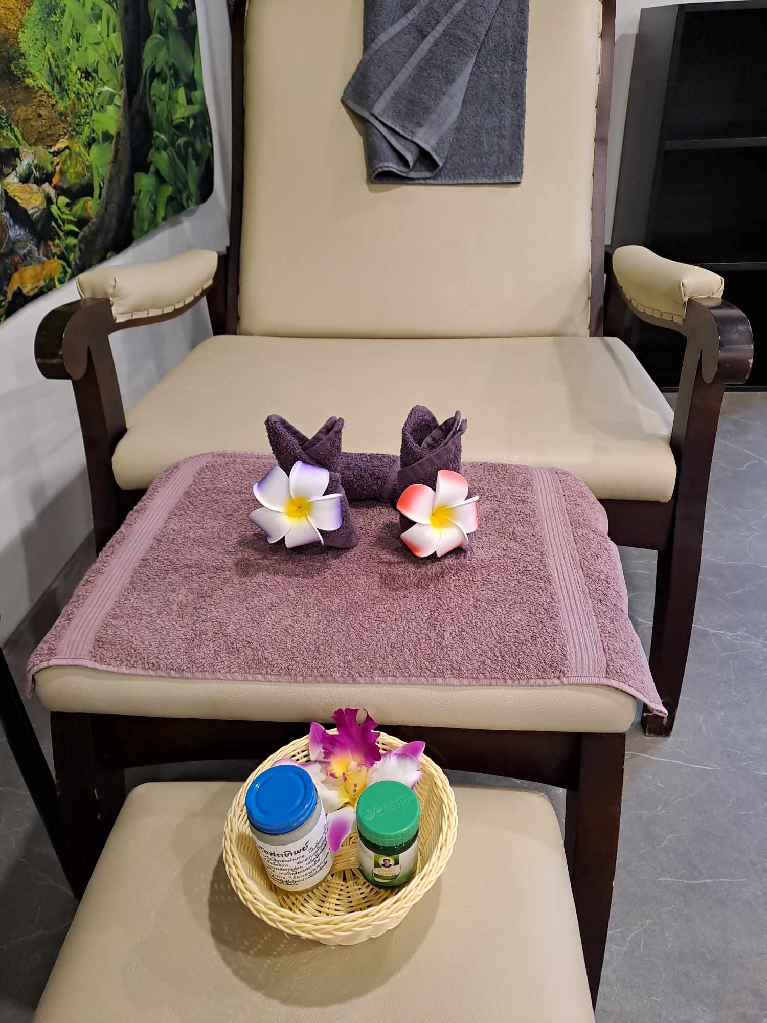 YAYA thai massage