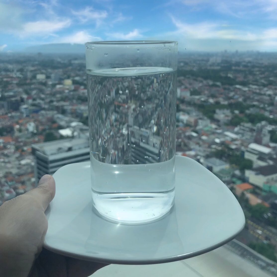 Sheika Rauf - Ini cerita tentang segelas air hangat yang...