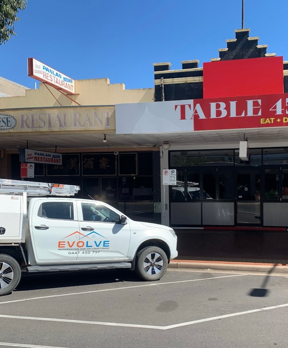 TABLE 451 Eat + Drink | Albury NSW