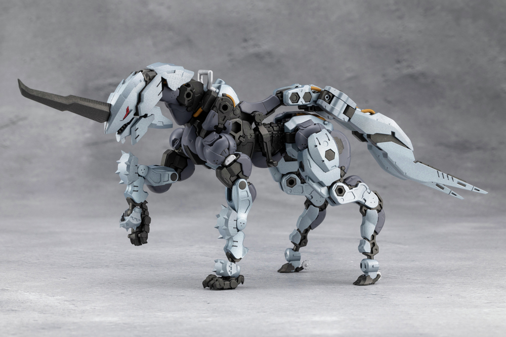 予約開始】 『#ヘキサギア』より「ブラウレーゲン」が登場！ 成型色を