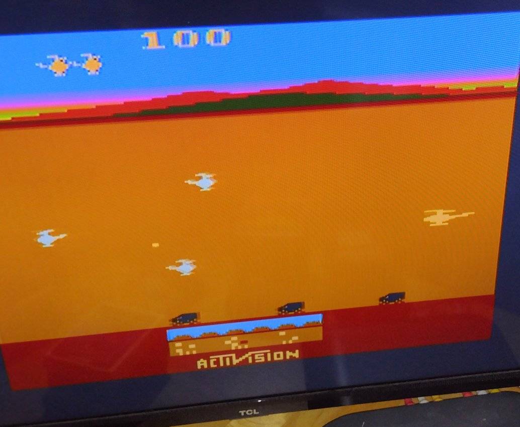Jeu Chopper Command Pour Atari 2600 - Avec Boîte Et Notice, Testé Et Fonctionnel - Vendeur Pro