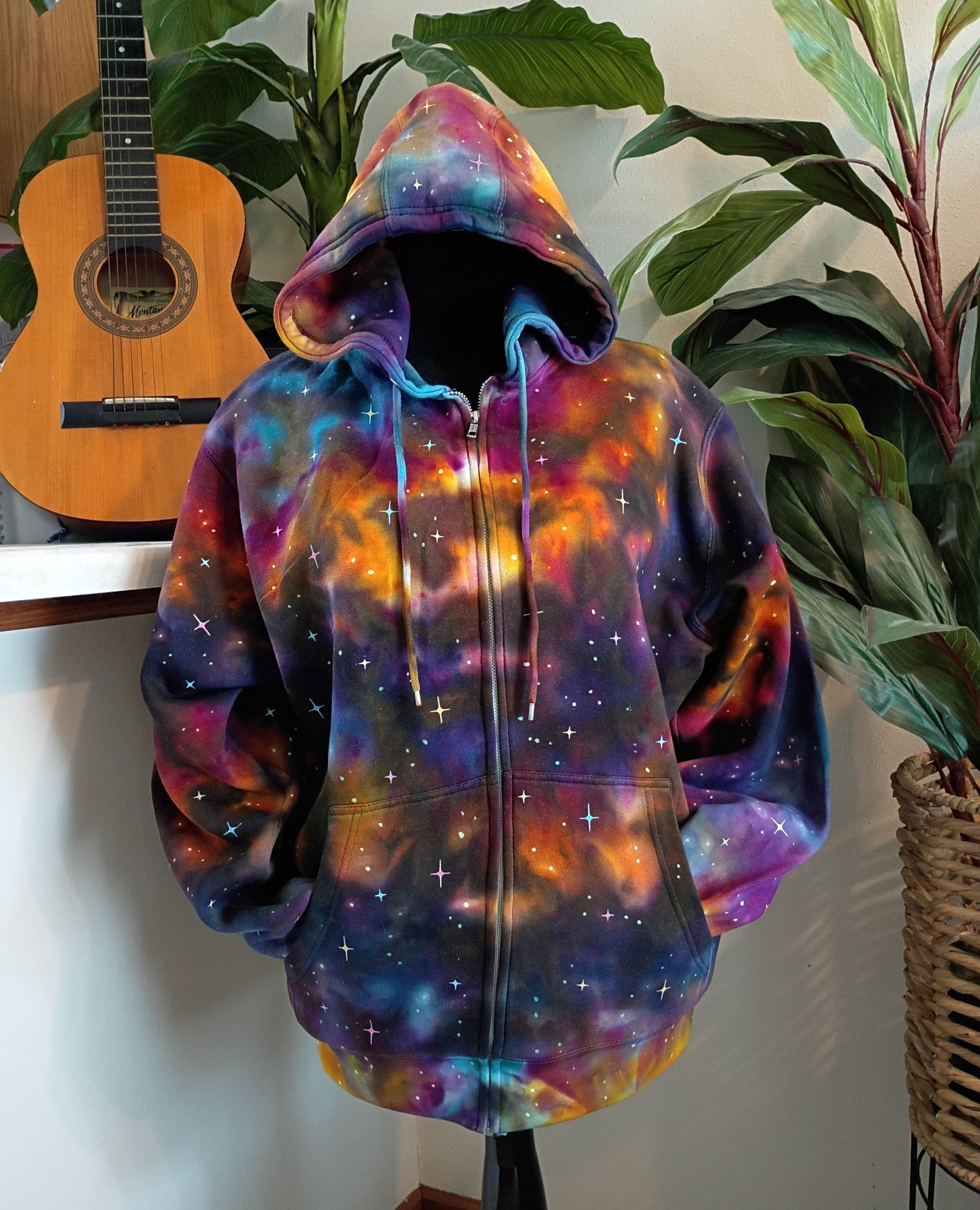 Dharma Trading Co features Rachael Czyzewicz's unique tie-dye clothing