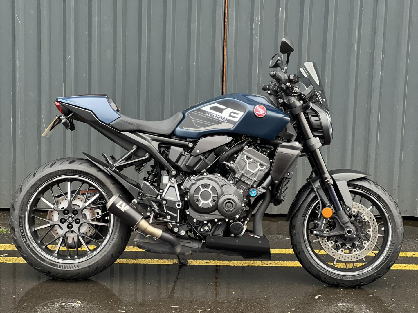🔥 For Sale: Honda CB1000R Black Edition 🔥 An incredible example