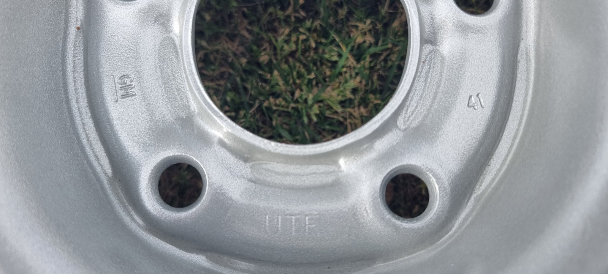 Commodore Heavy Duty UTE Interceptor Rim - Car Wheels, Tires & Parts ...
