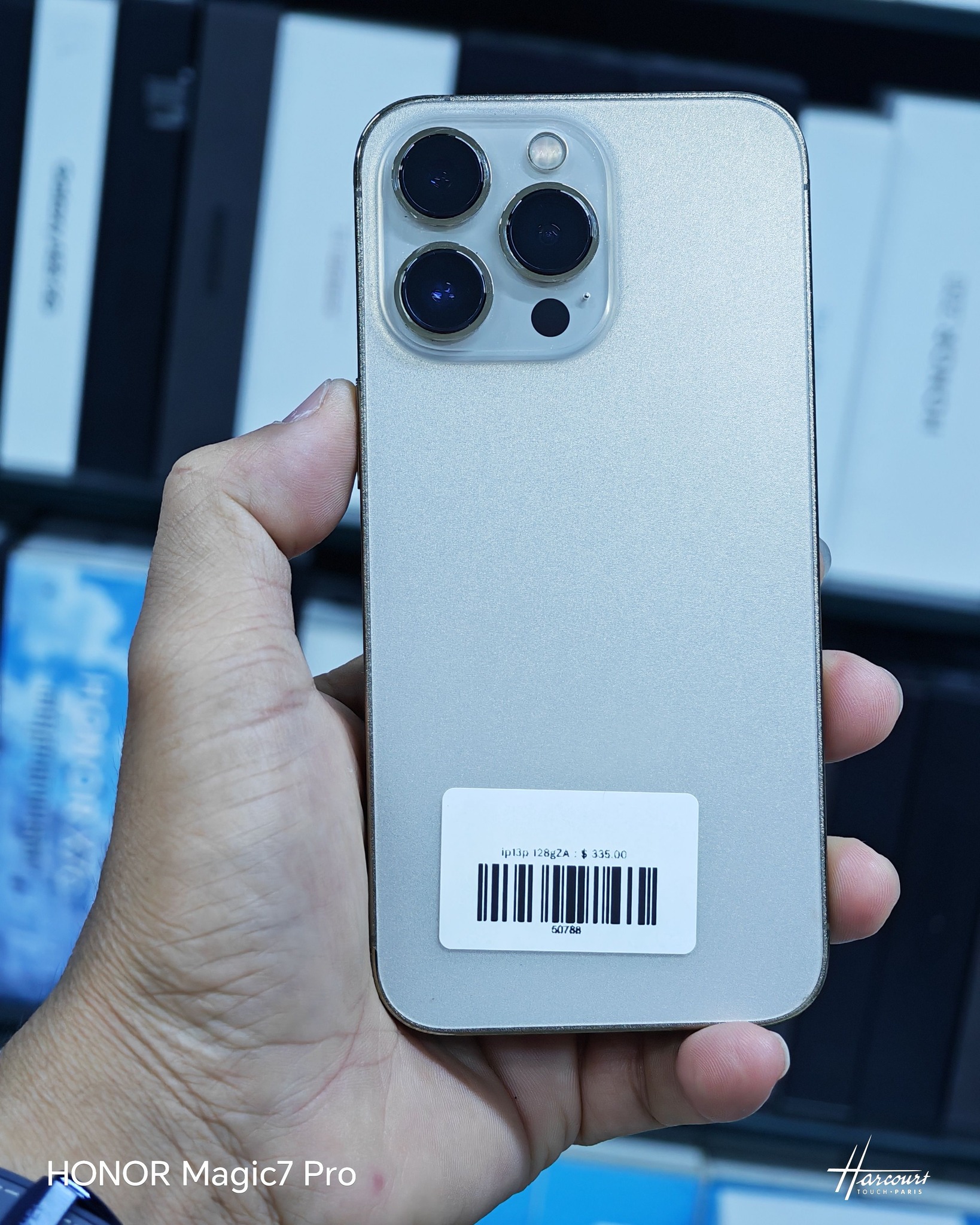 Iphone 13 Pro 128G ZA 99% (batery75%) = 335$