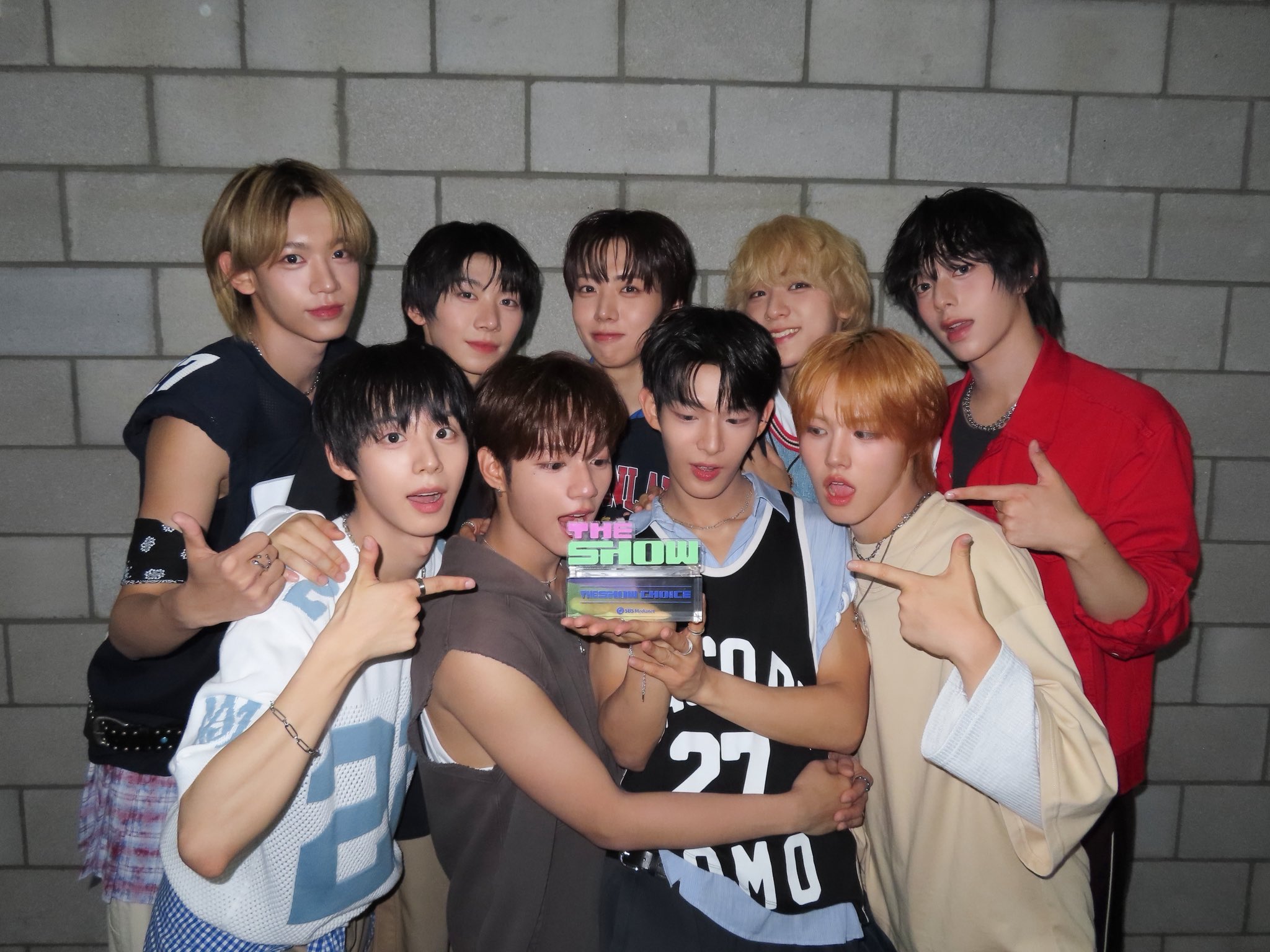 AHOF became the first 5th Gen Kpop Boy Group to win the K-Culture