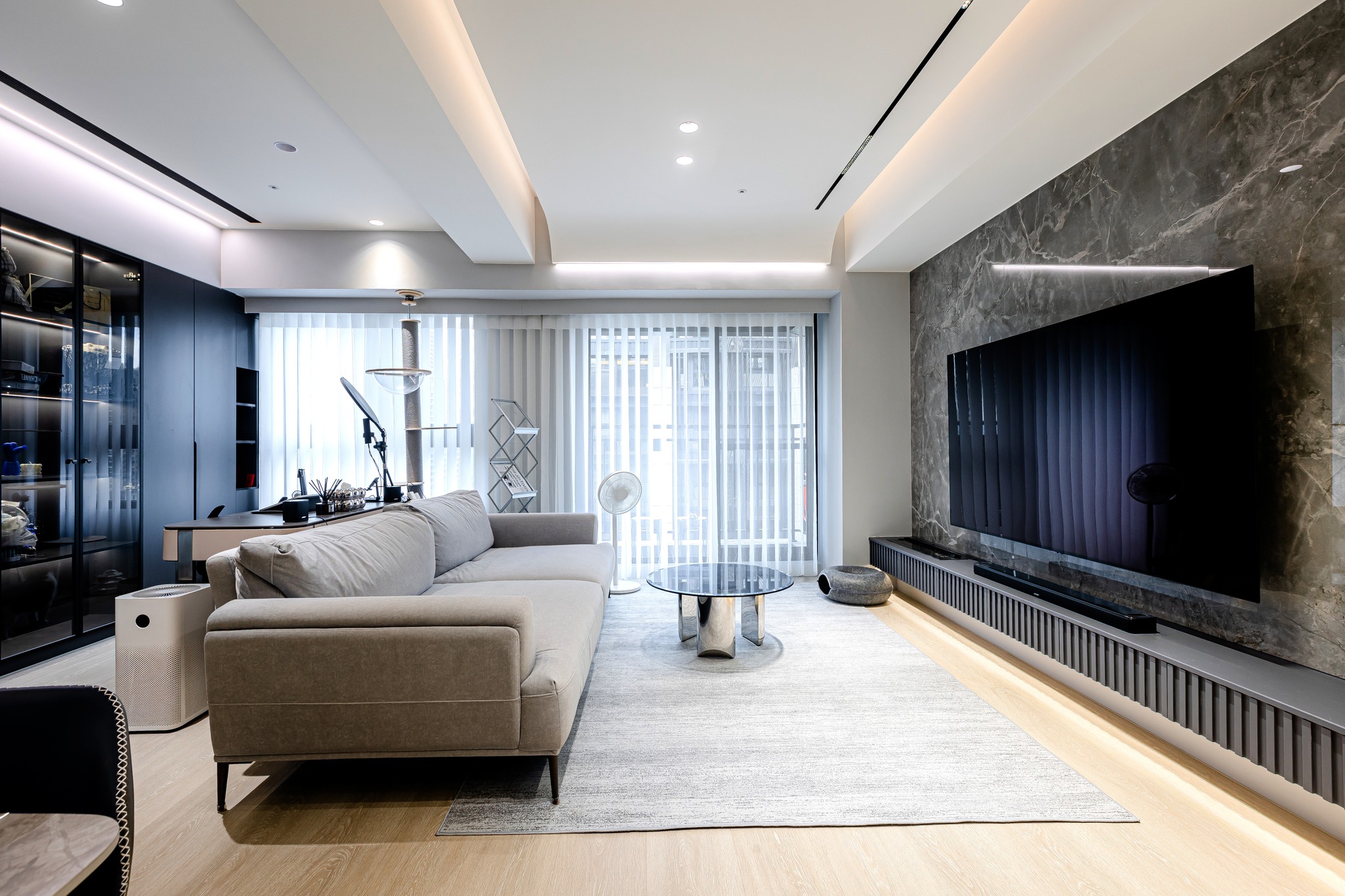 SHIHSHIHDesign葹葹室內設計工作室 - 落入空間的柔光， 讓光線與材質在每個空間中層層遞進，堆疊出各自的調性。 彷若光是落在空間的 ...