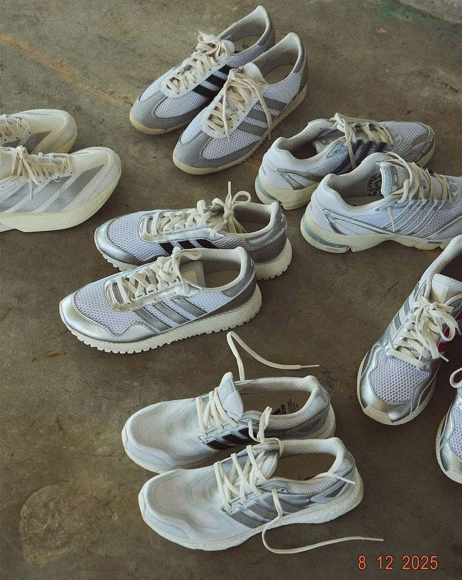Unboxing the fresh Kith x Adidas Boston 13 — clean details on this 
