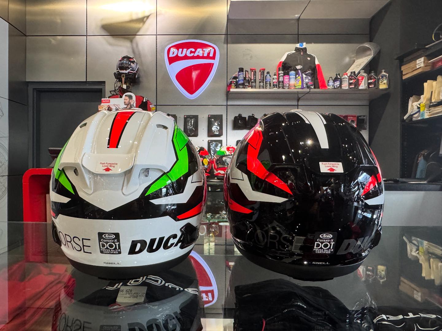 New Corse V8 and V8 Flag helmets are here! Step up your helmet