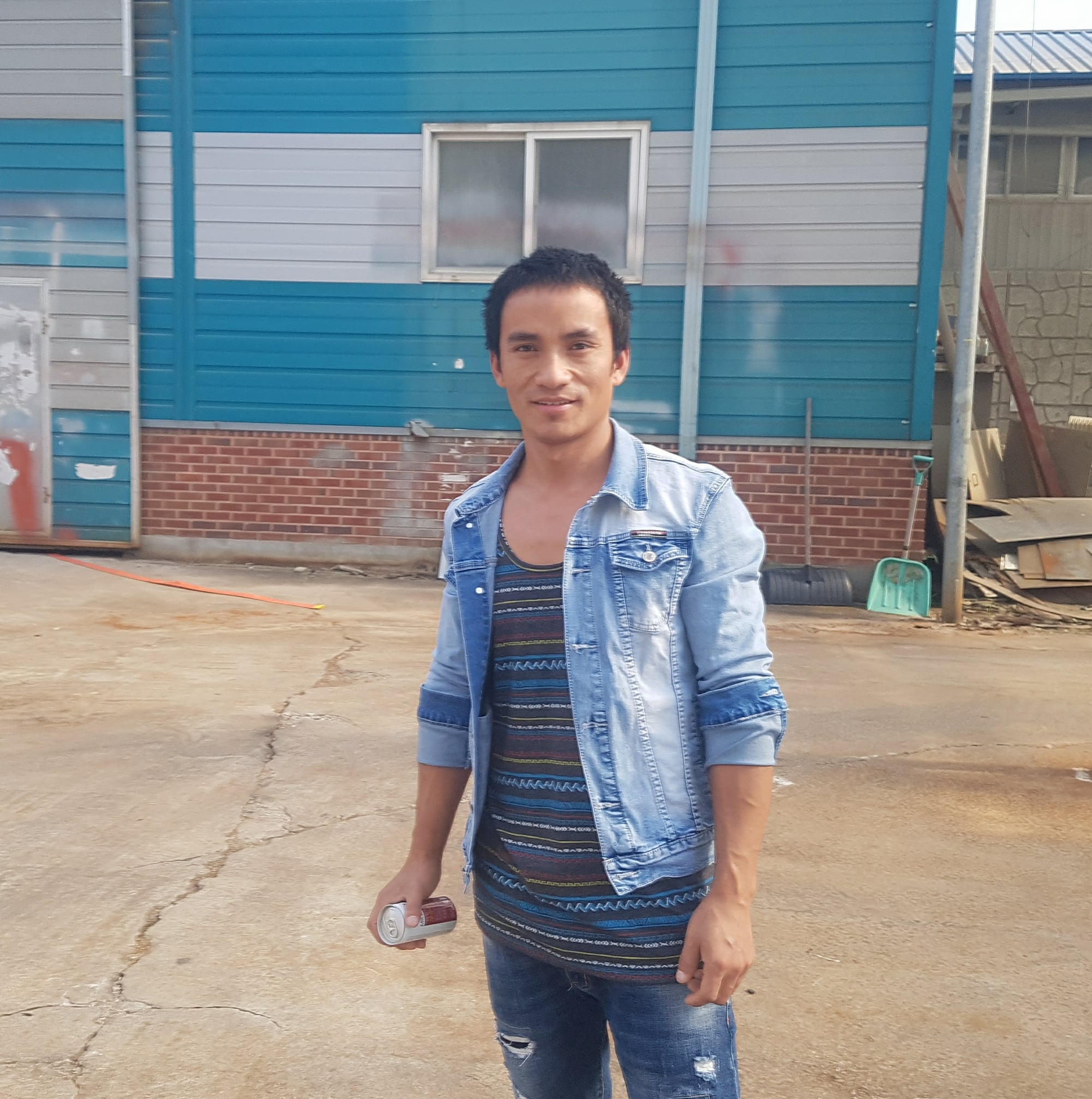 Chyang Waiba