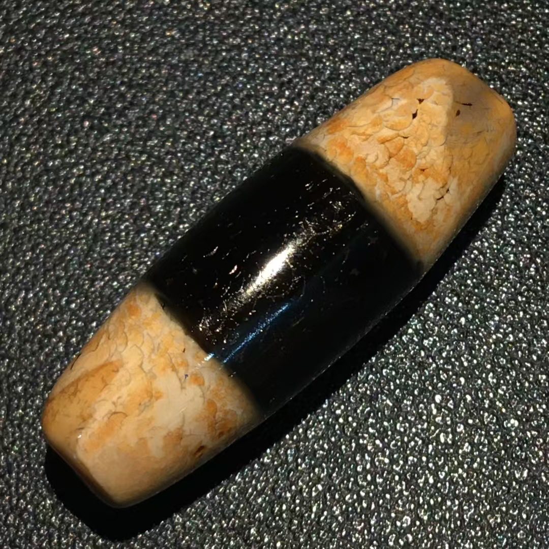 藏传老料—线珠天珠尺寸：13X37.8mm