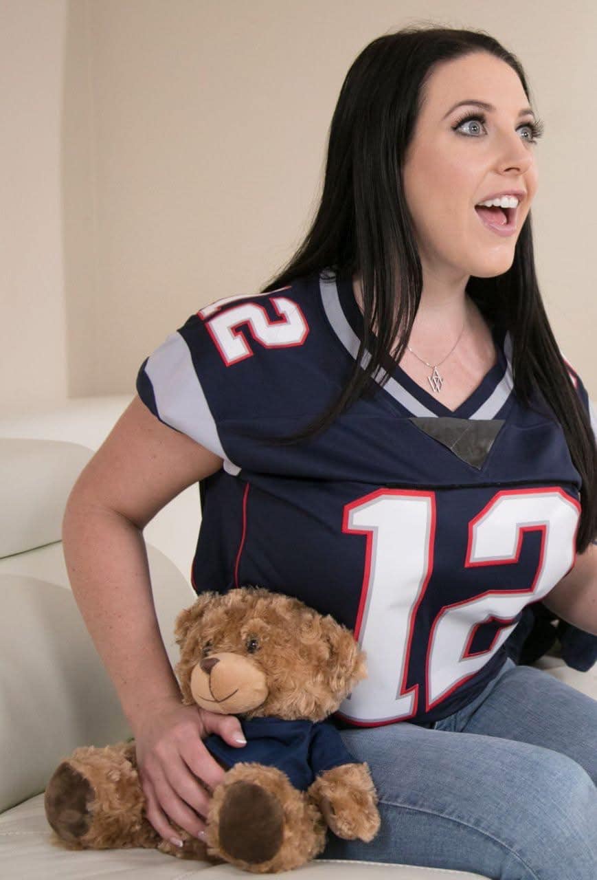 Angela White ️🥰 Facebook