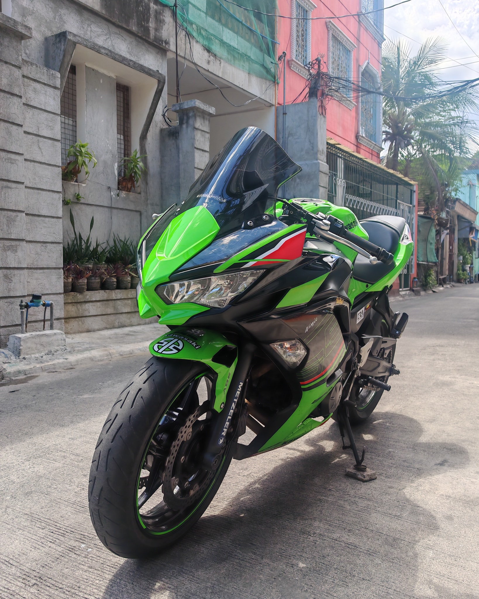 Unleash real supersport performance with everyday versatility