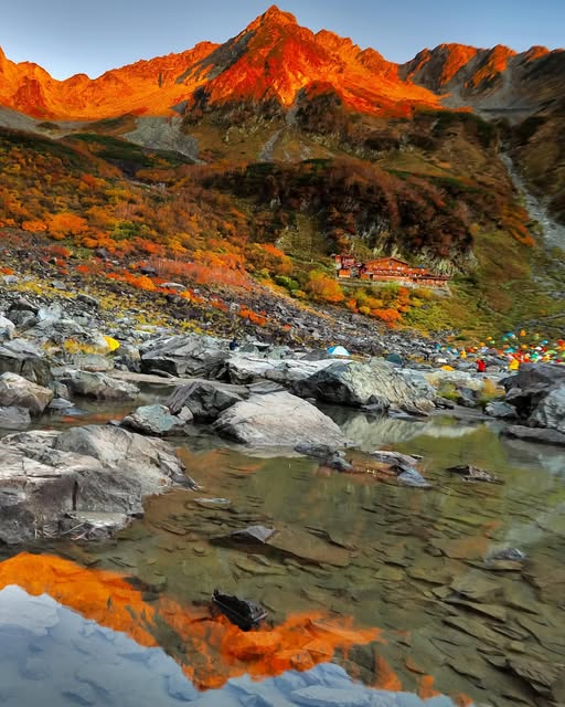The Takase Ravine is one of Nagano's hidden autumn beauties. From