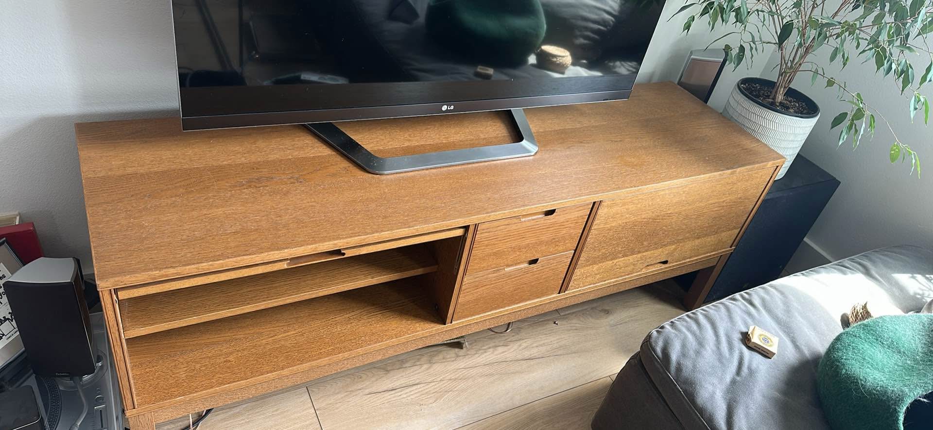 Discontinued Ikea Tv Standnull