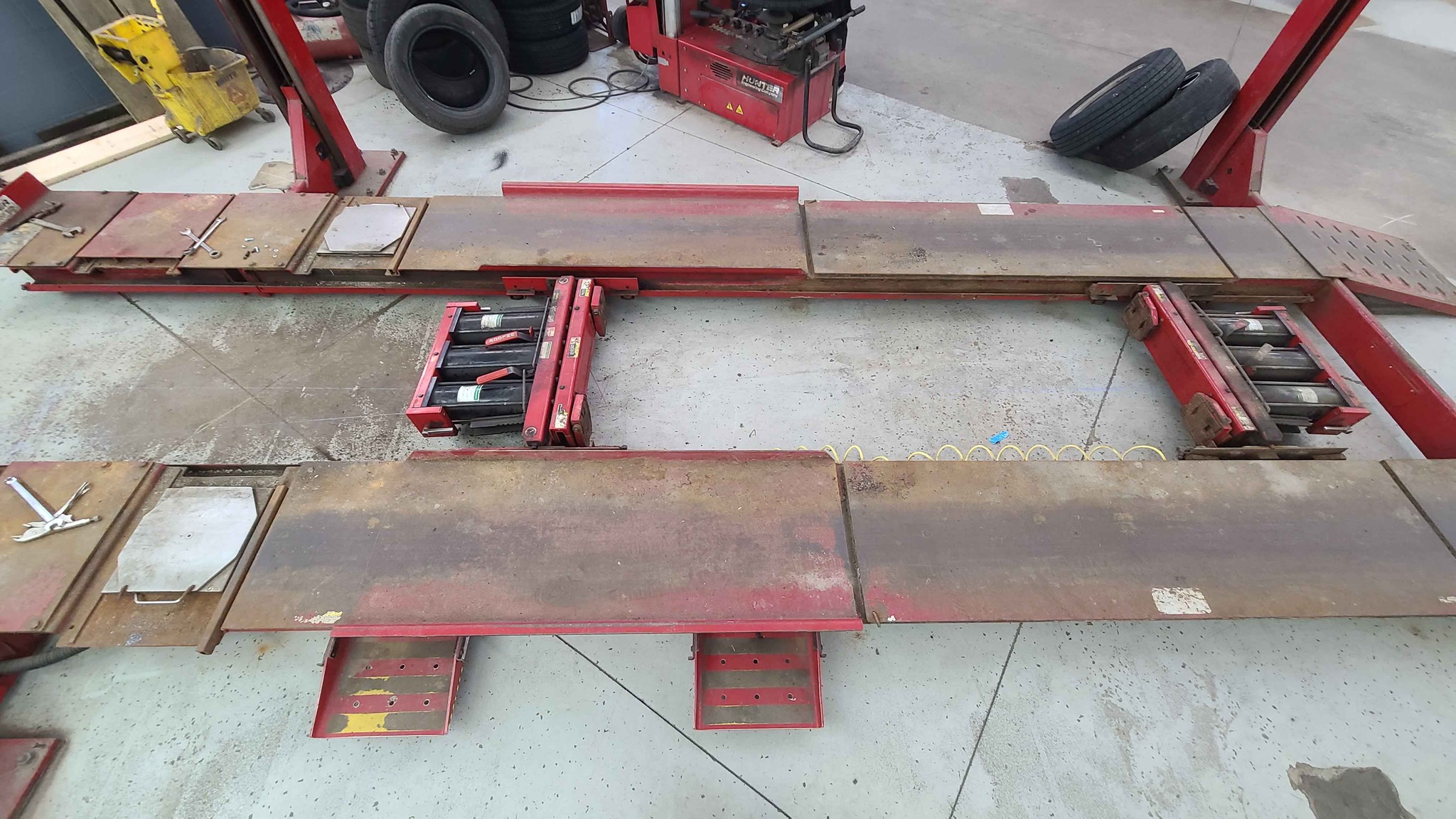 Hunter 4 Wheel Alignment Rack - Weight Lifting Machines & Racks ...