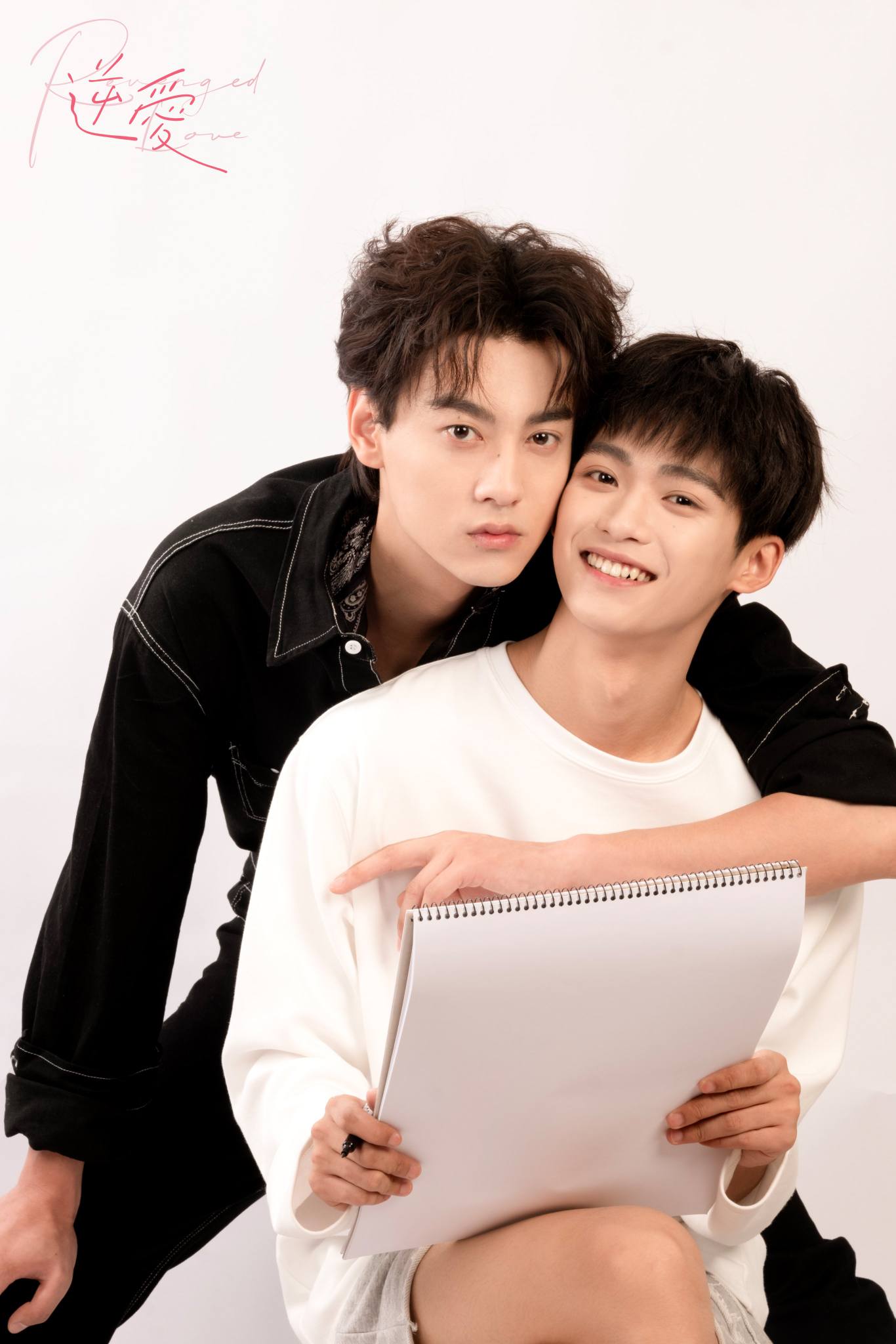 逆愛 Revenged Love 韓国公式限定オフショットトレカ 3BOX RevengedLove】 X GOODSBEE The thrill of that moment when eyes