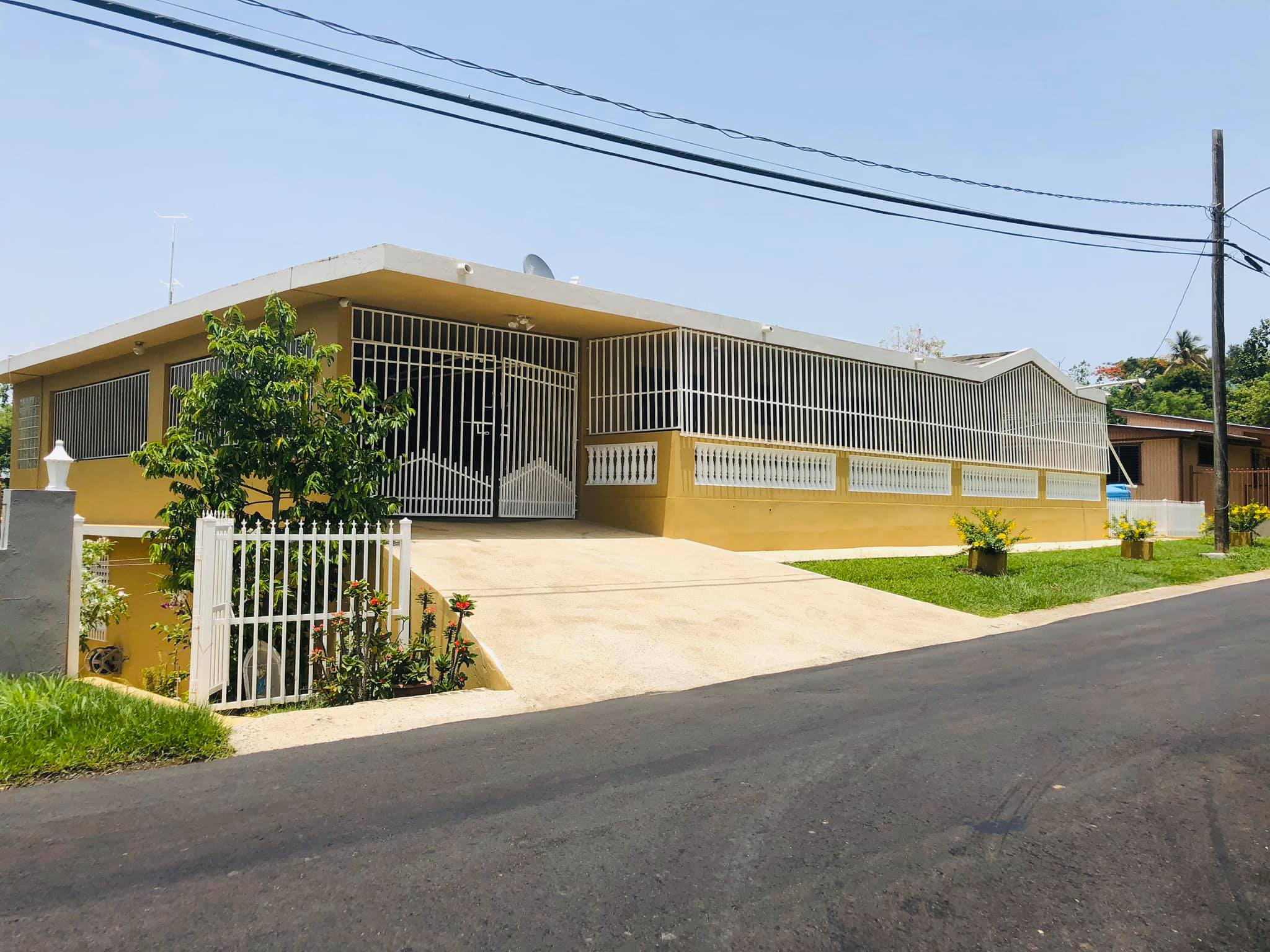 CASAS PR - Preciosa propiedad 😍Urb Villas del Toa (Toa... | Facebook