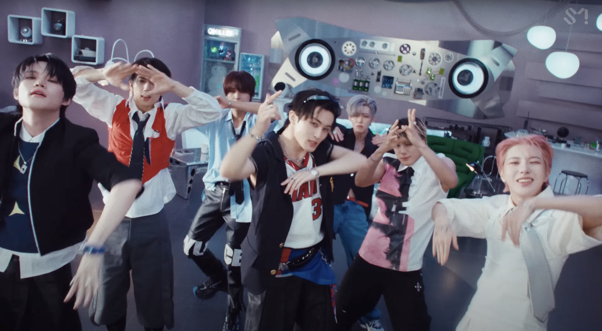 NCT DREAM TAKES US ON A RIDE THROUGH TIME 💚🤖 K-pop boy group NCT