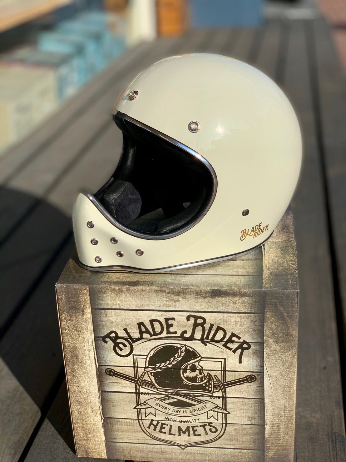 Blade Rider Helmet 準備好明天行程沒... - Blade Rider Helmet | Facebook