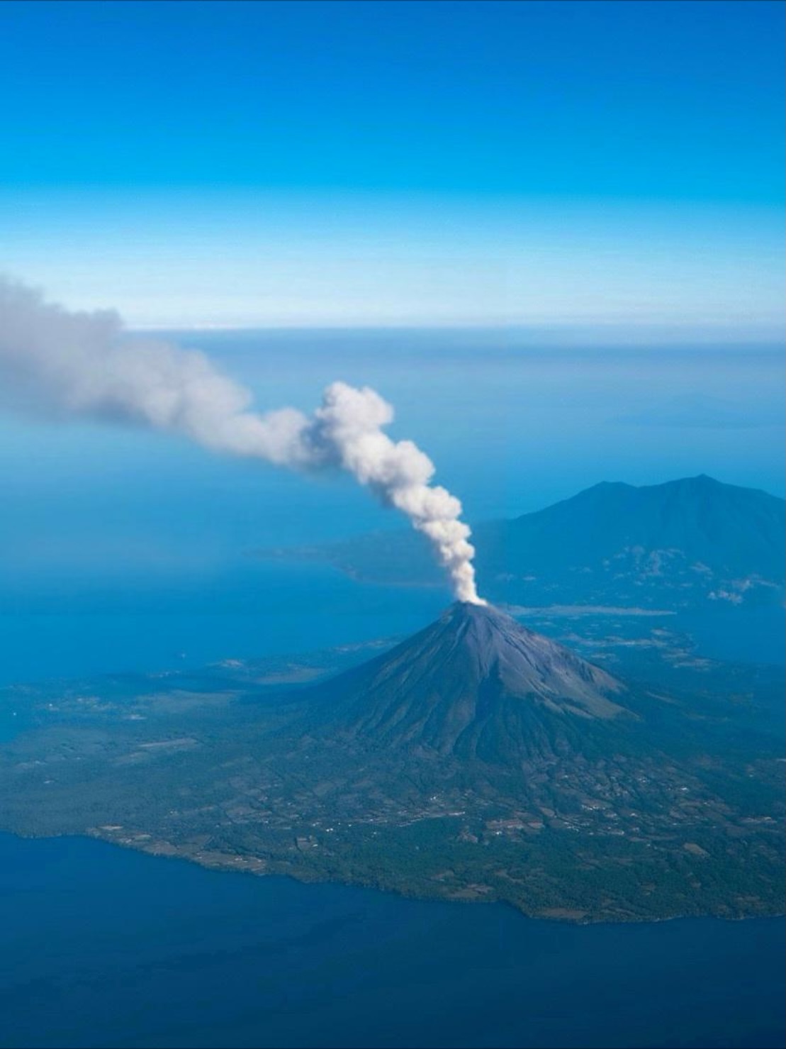 Rivas, - Rivas, Nicaragua 🇳🇮 Isla de Ometepe 🌋🌋 Es La isla volcanica ...