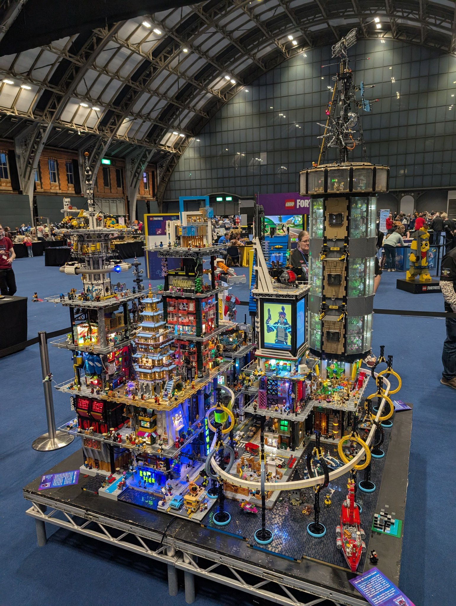 Huge LEGO New Hashima Cyberpunk City at... - Beyond the Brick