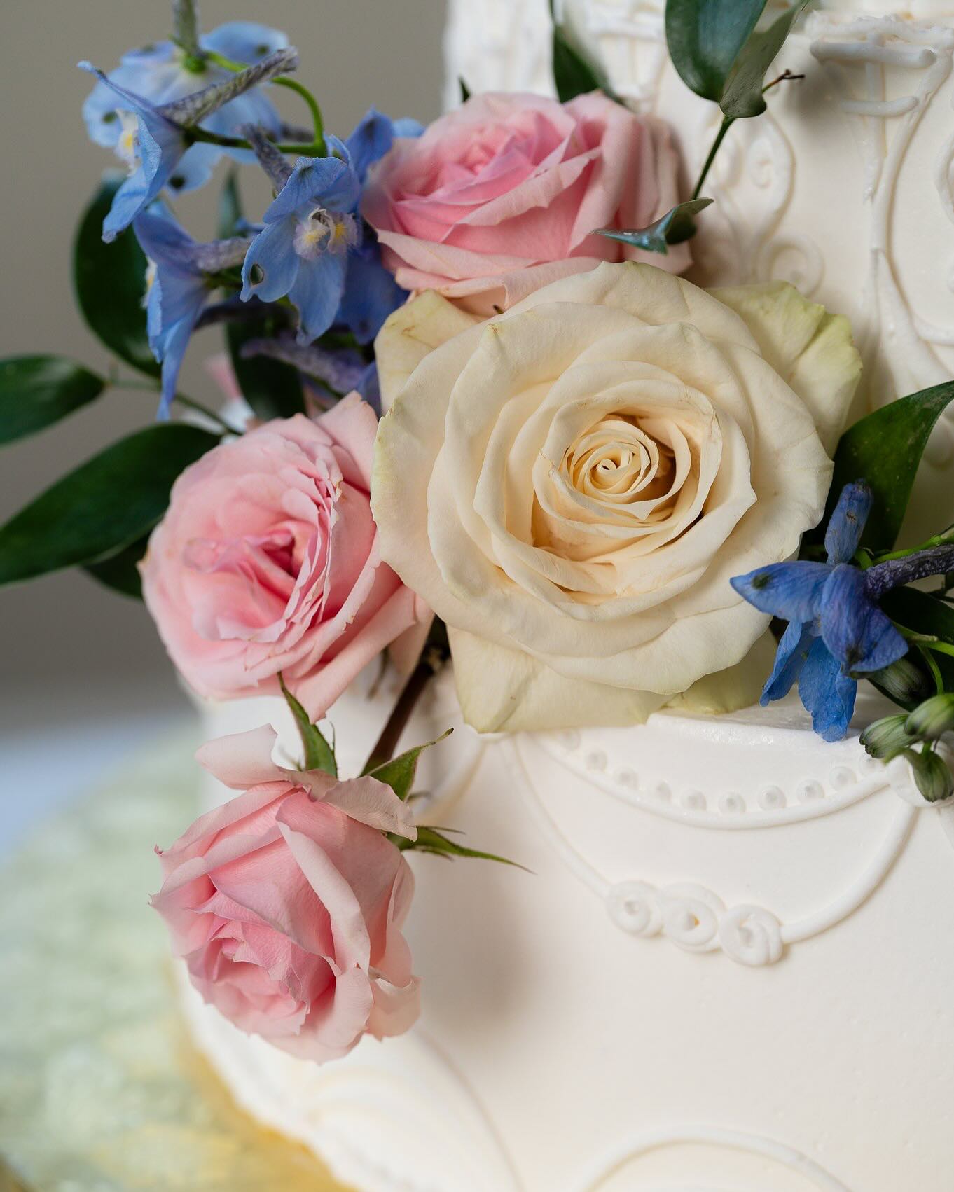 Roses & More Florist | Dallas TX