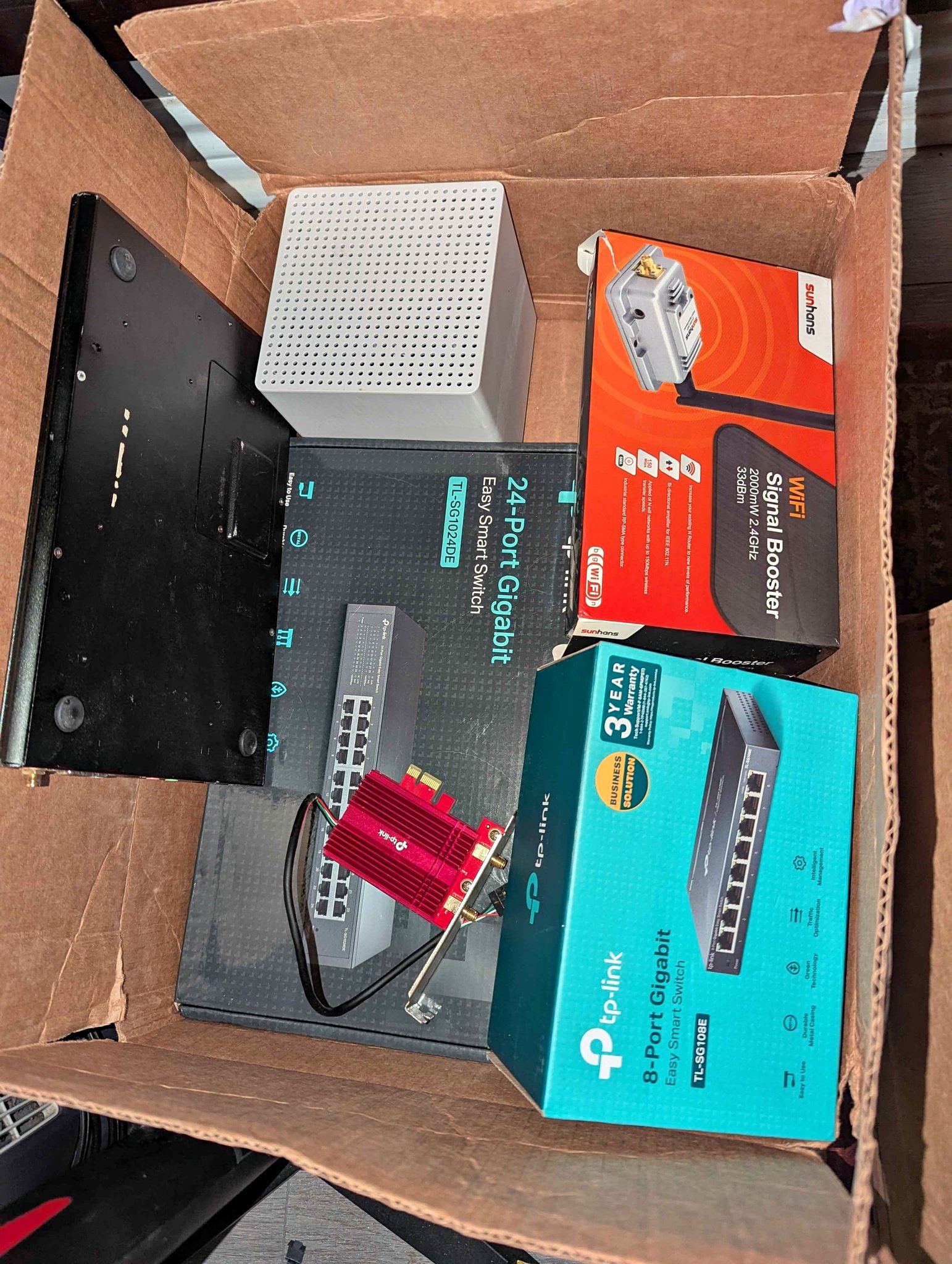 🔥 HUGE PC BUNDLE: B450 Aorus, Servers,16GB RAM, Laptops - Desktop ...