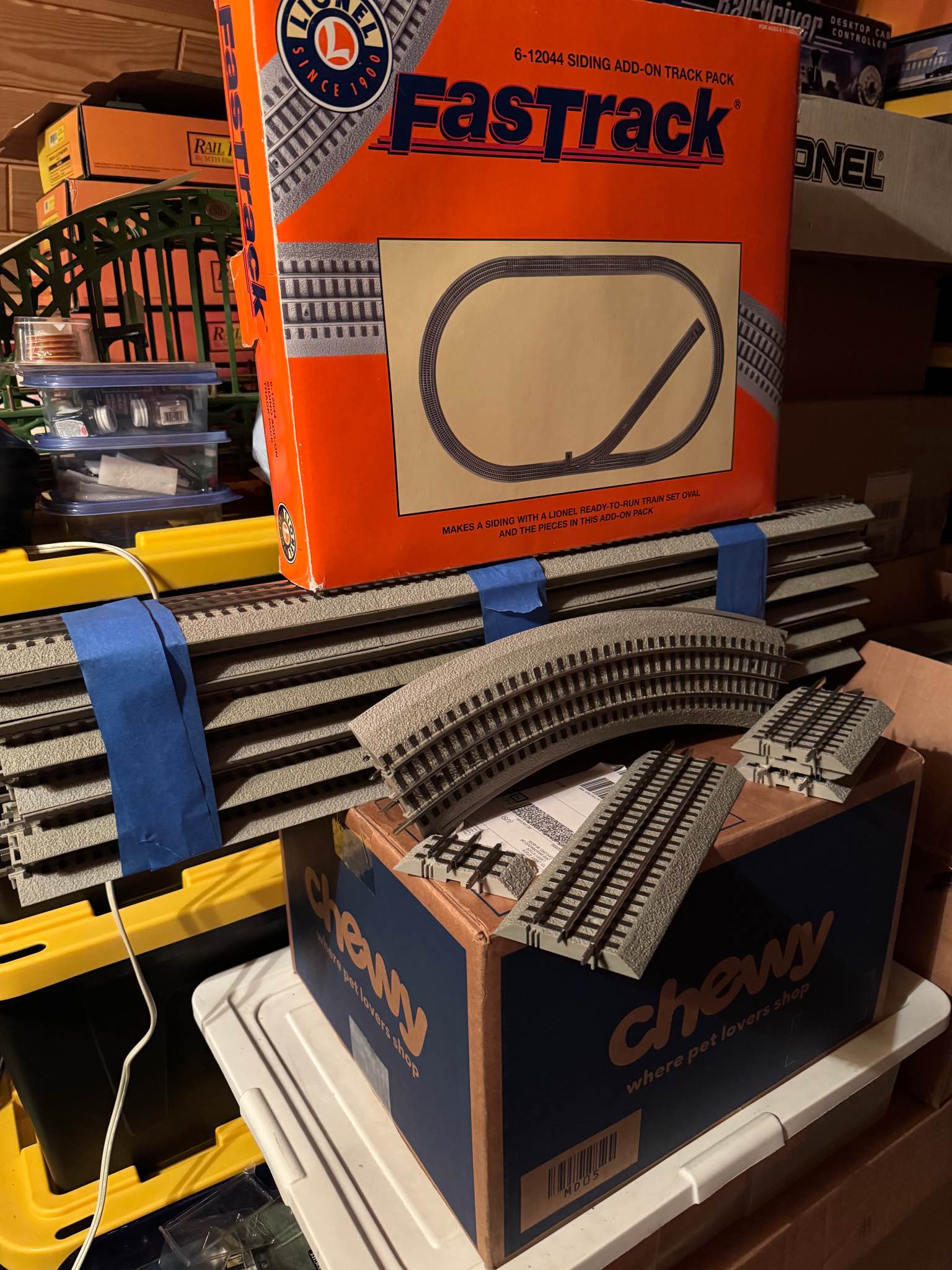 Lionel Fast Track - Model Railroads & Trains - Trout Lake, Michigan ...