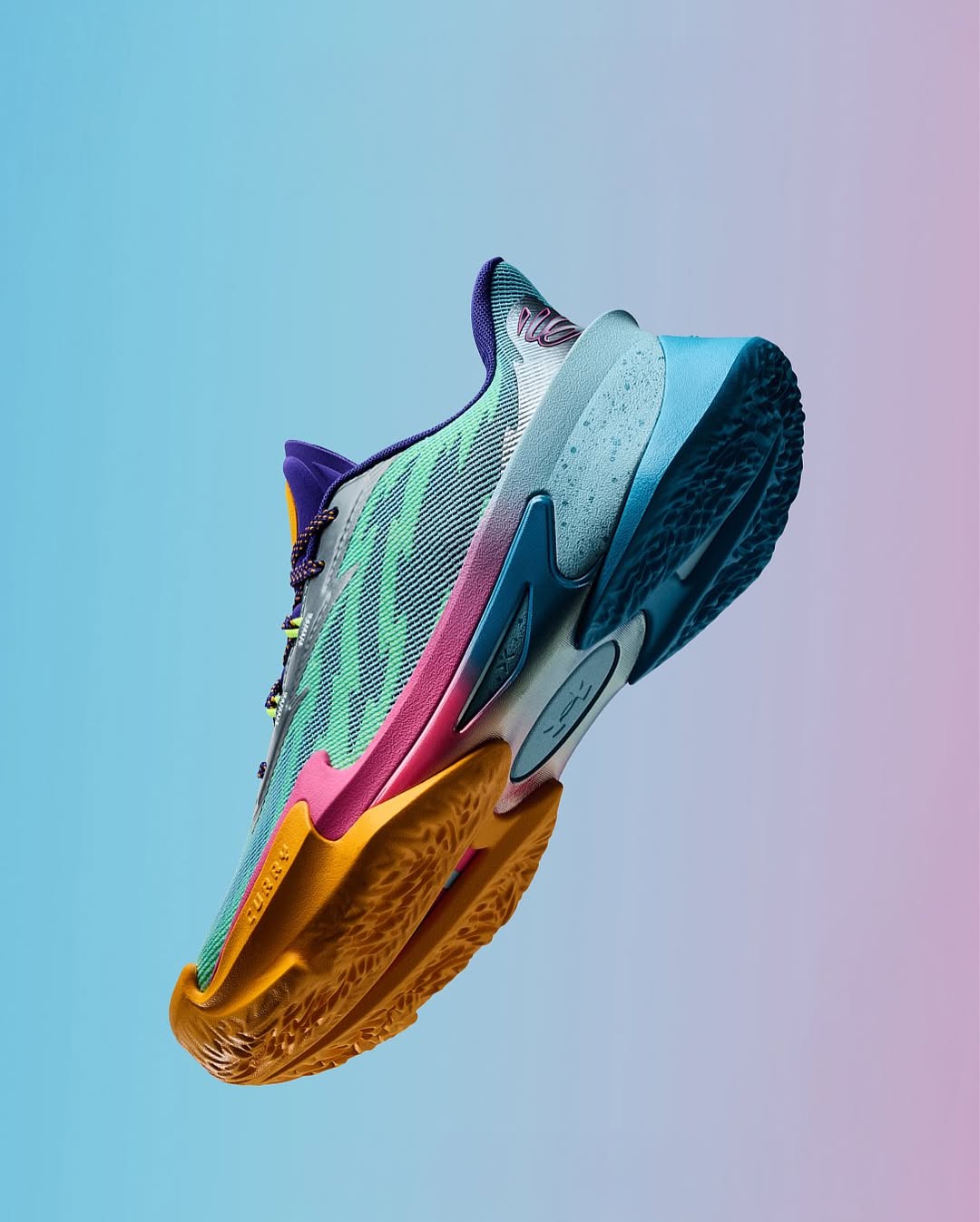 Sweet like a 7 game series. 🍬 Under Armour Curry Series 7 'Cotton