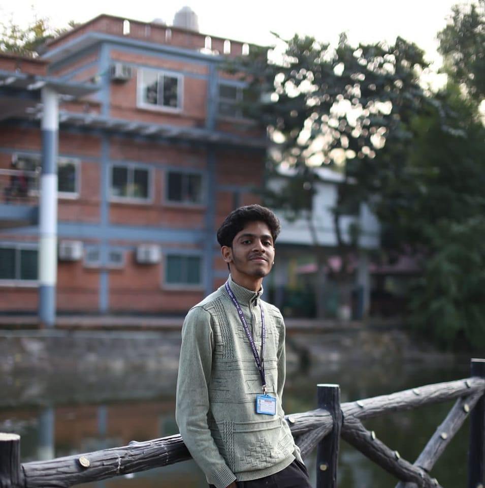 Shoaib - Gazing into the Tapestry of Miracles 🌱 15.12.2024 PC Credit ...