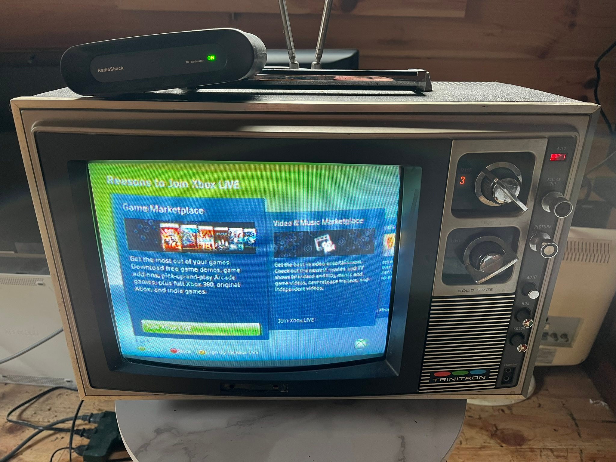 Sony KV-21DA75 CRT TV for pickup or shipping