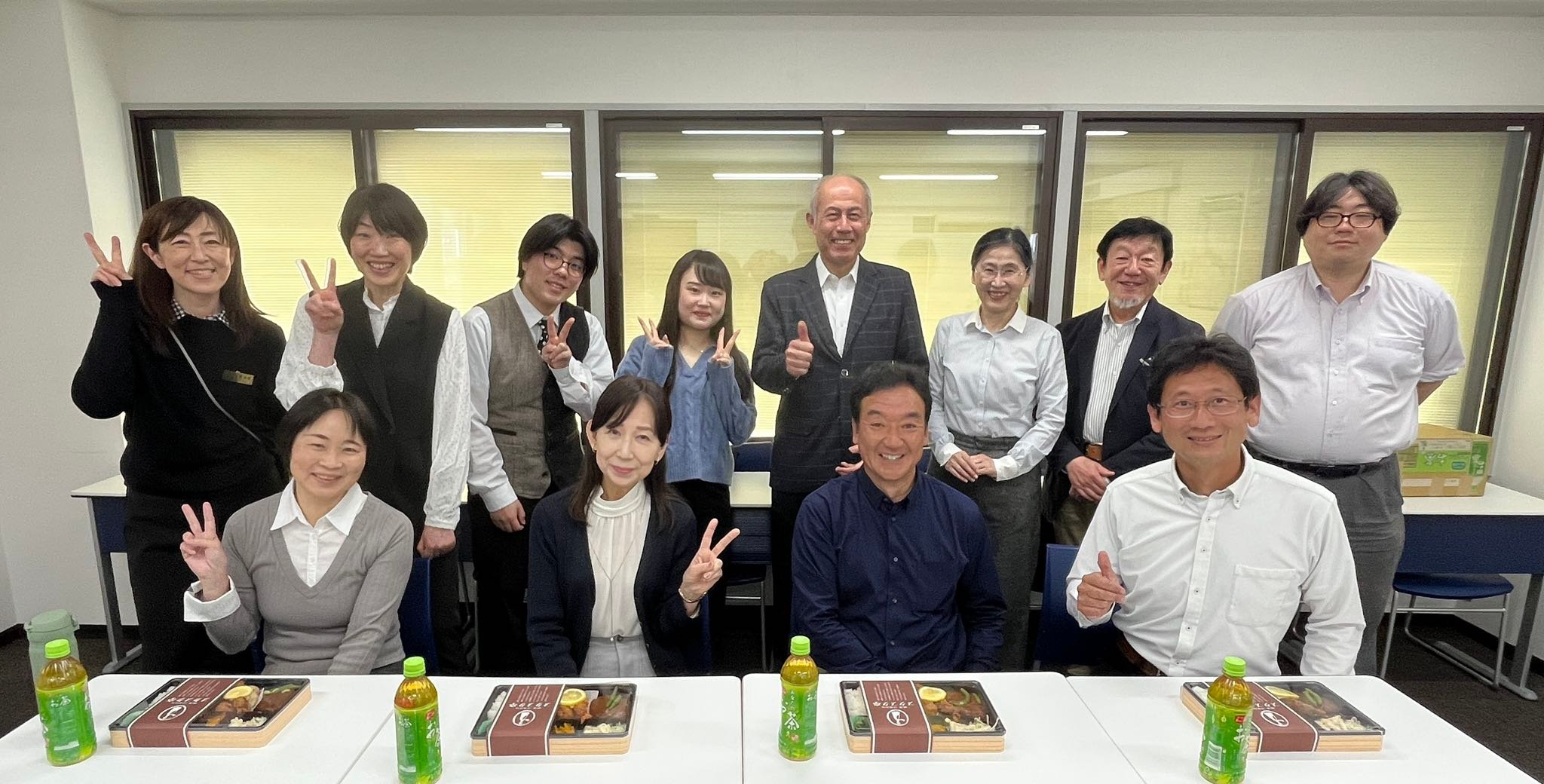 活動歴および当時の関連ビジュアル記録