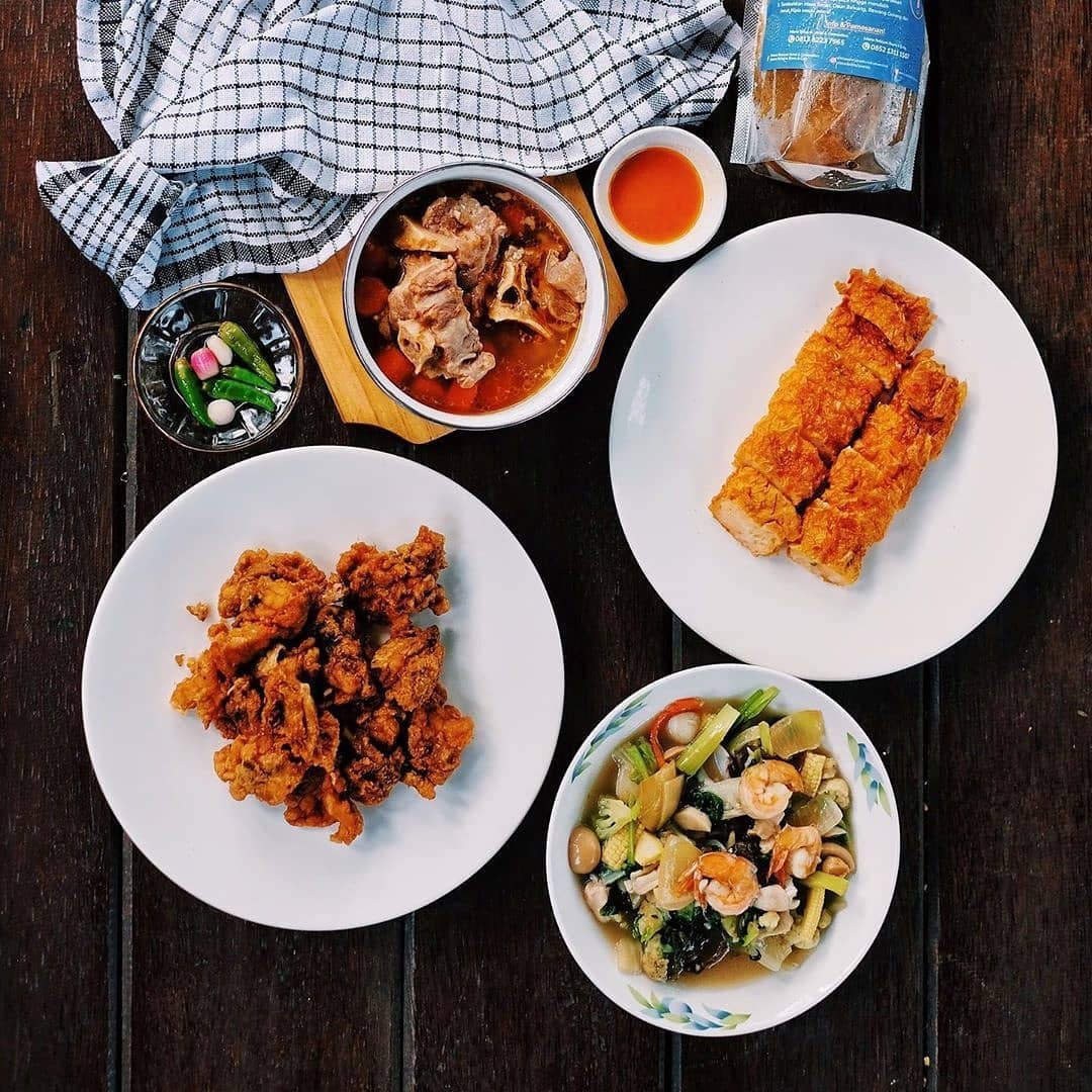 Menu-menu andalan dari... - Istana Nelayan Hotel & Resto