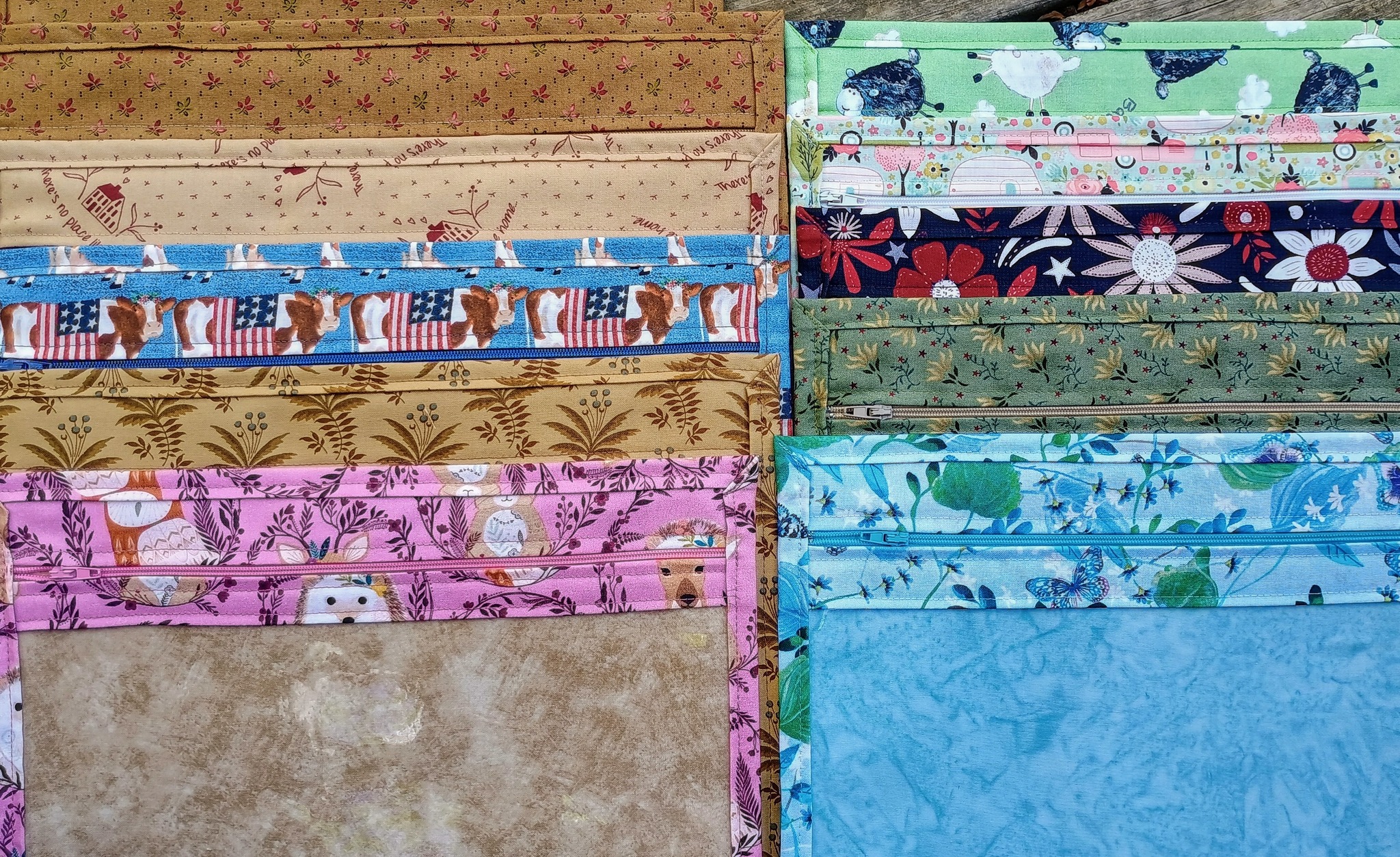 Privies & Prims - These are the project bags that I'll be... | Facebook