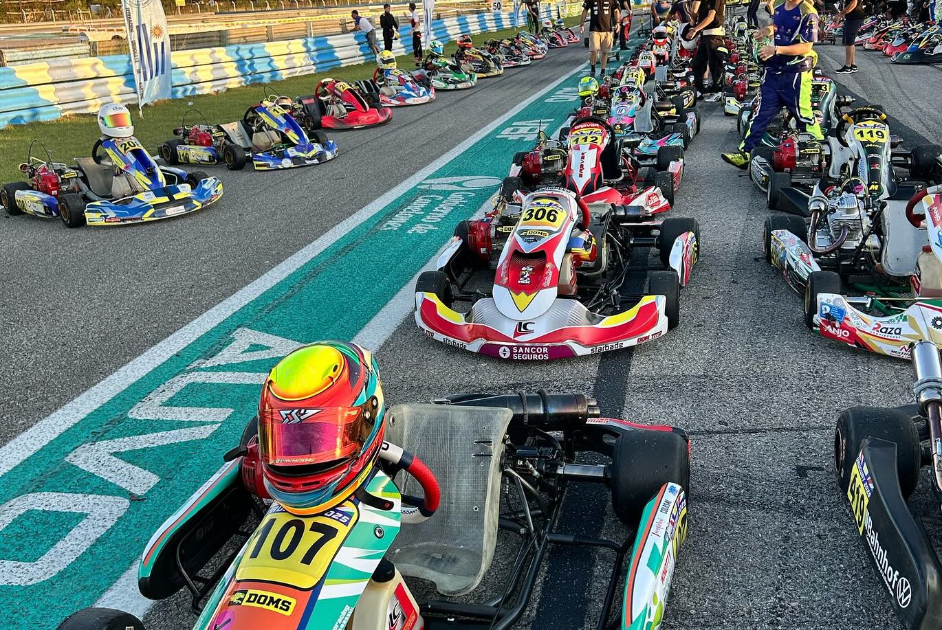 As Racing - 🏎@p.gabriel.04 🇧🇷 Categoria F4 Graduados #karting #racing # ...