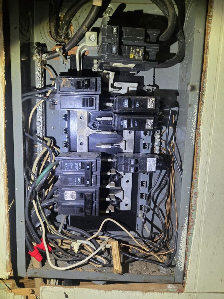 Anyone have a source for a General Switch MB100-20 cover Customer refusing panel change out and insurance needs a cover From looking online, they seem very unobtainable