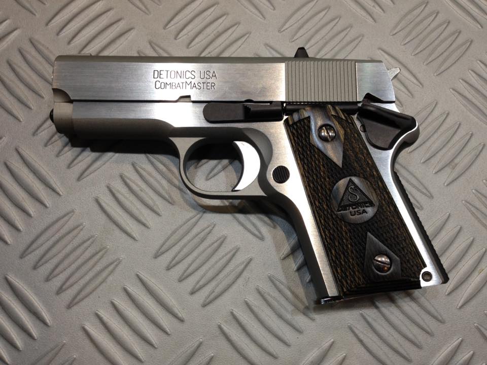 Vintage Pistols》 