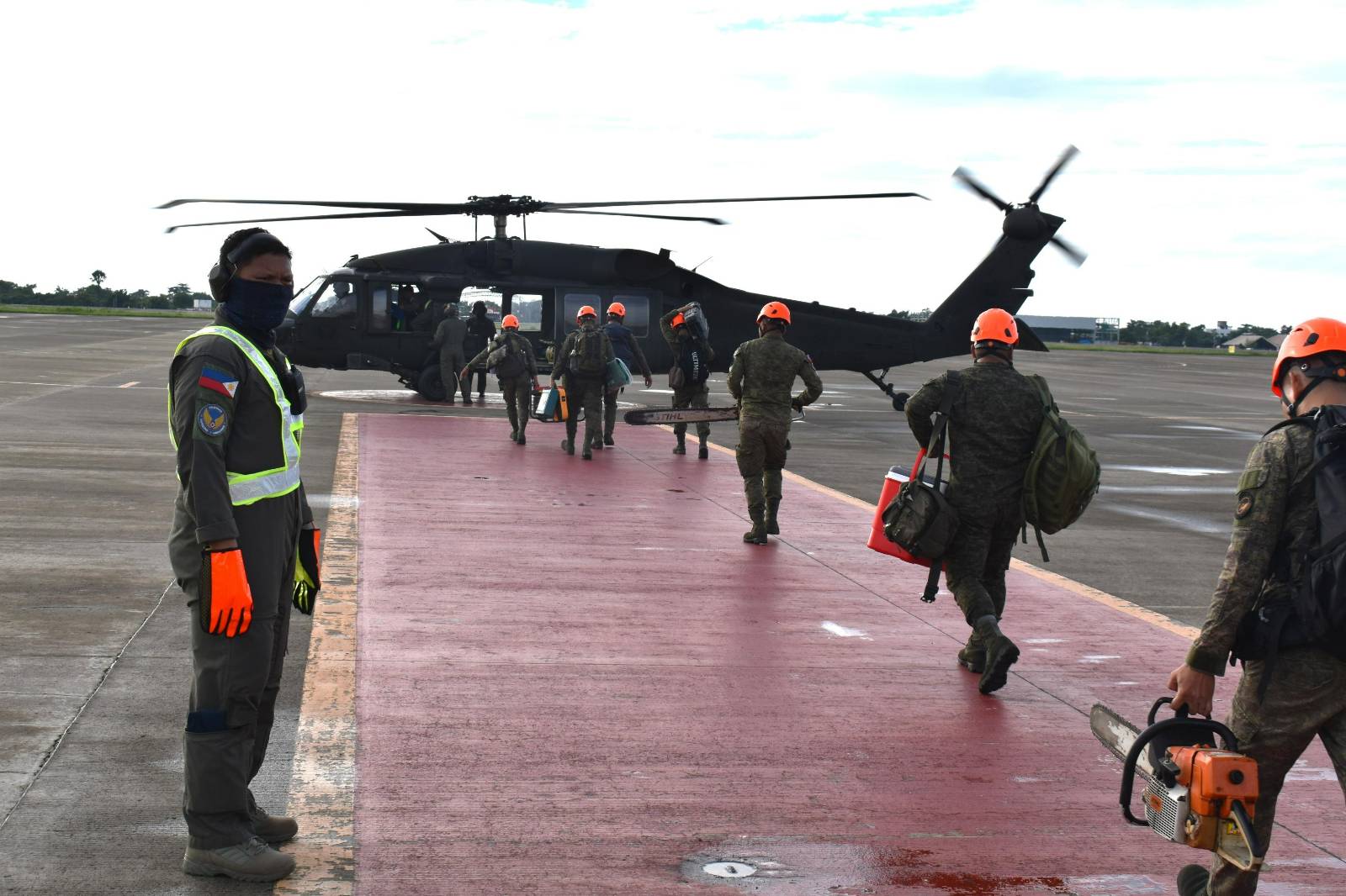 CDN - LOOK: Responders from the 53rd Engineer Brigade, Philippine Army ...