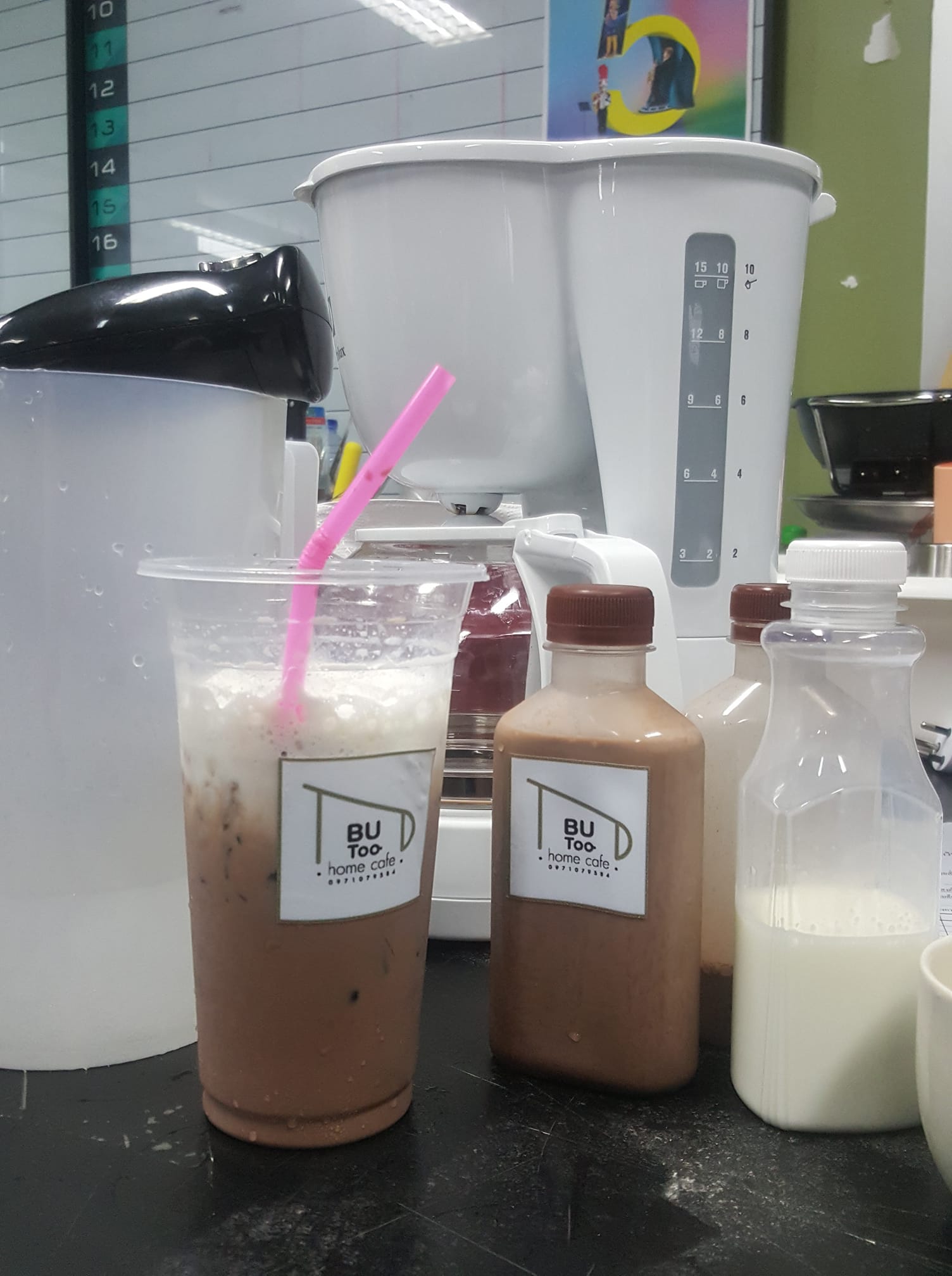 BuToo Cafe - 🐵มาแล้วตามคำเรียกร้อง🐵 🌰ช็อคโกแลตเข้มข้น🌰... | Facebook
