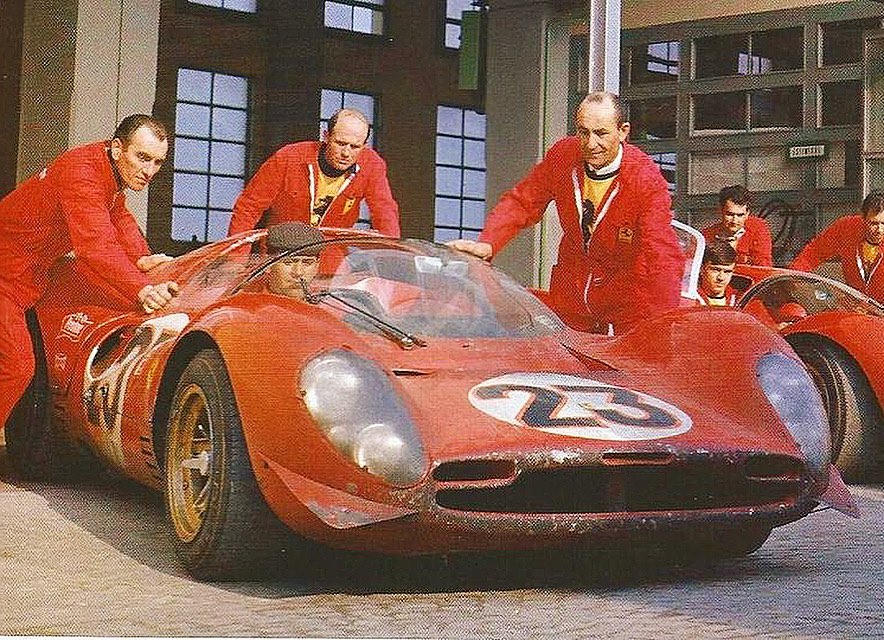 The Ferrari 330 P4 was the winner of the 1967 Daytona 24h race