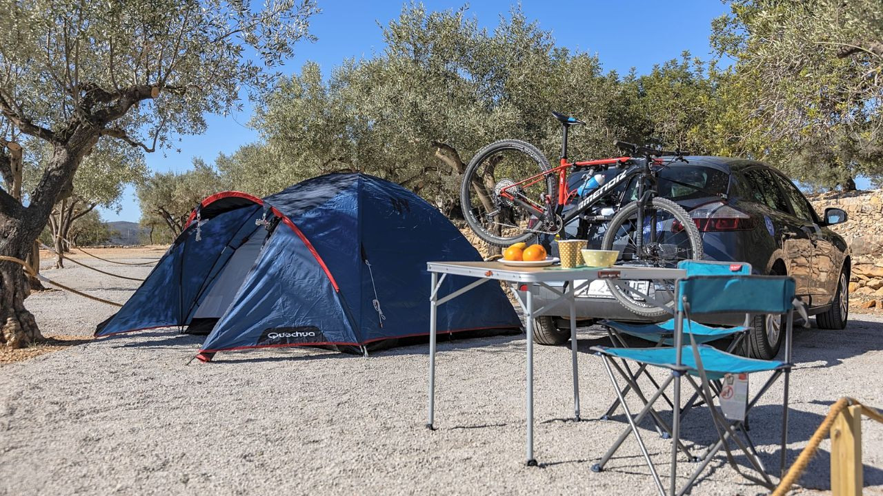 tent luifel universeel Universe 5-Person Three-Element celty-maskovacie-plachty Naturehike Schlafsack NatureSea Leicht Style:True Level Insulated (R5.3) and durable cotton canvas