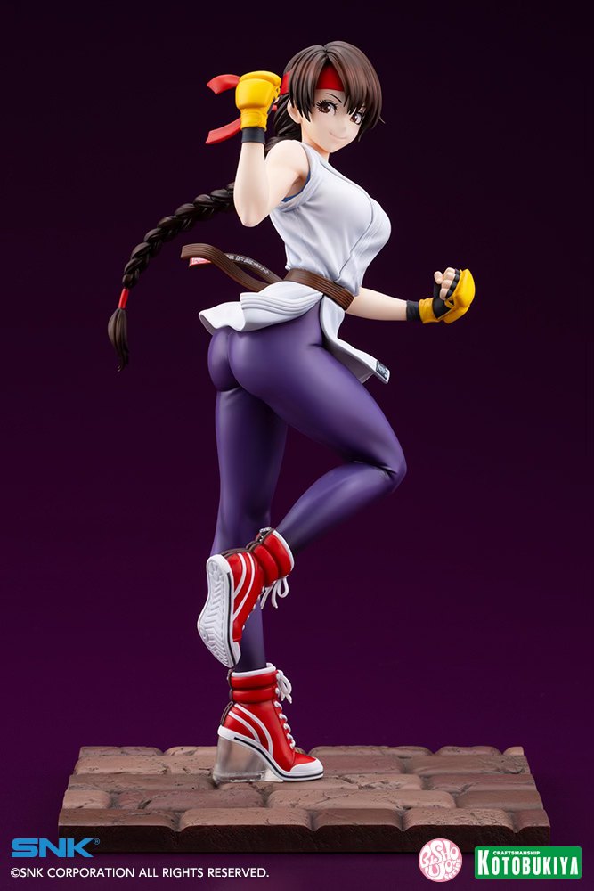 PRE-ORDERS OPEN】 Yuri Sakazaki from the fighting game THE KING OF