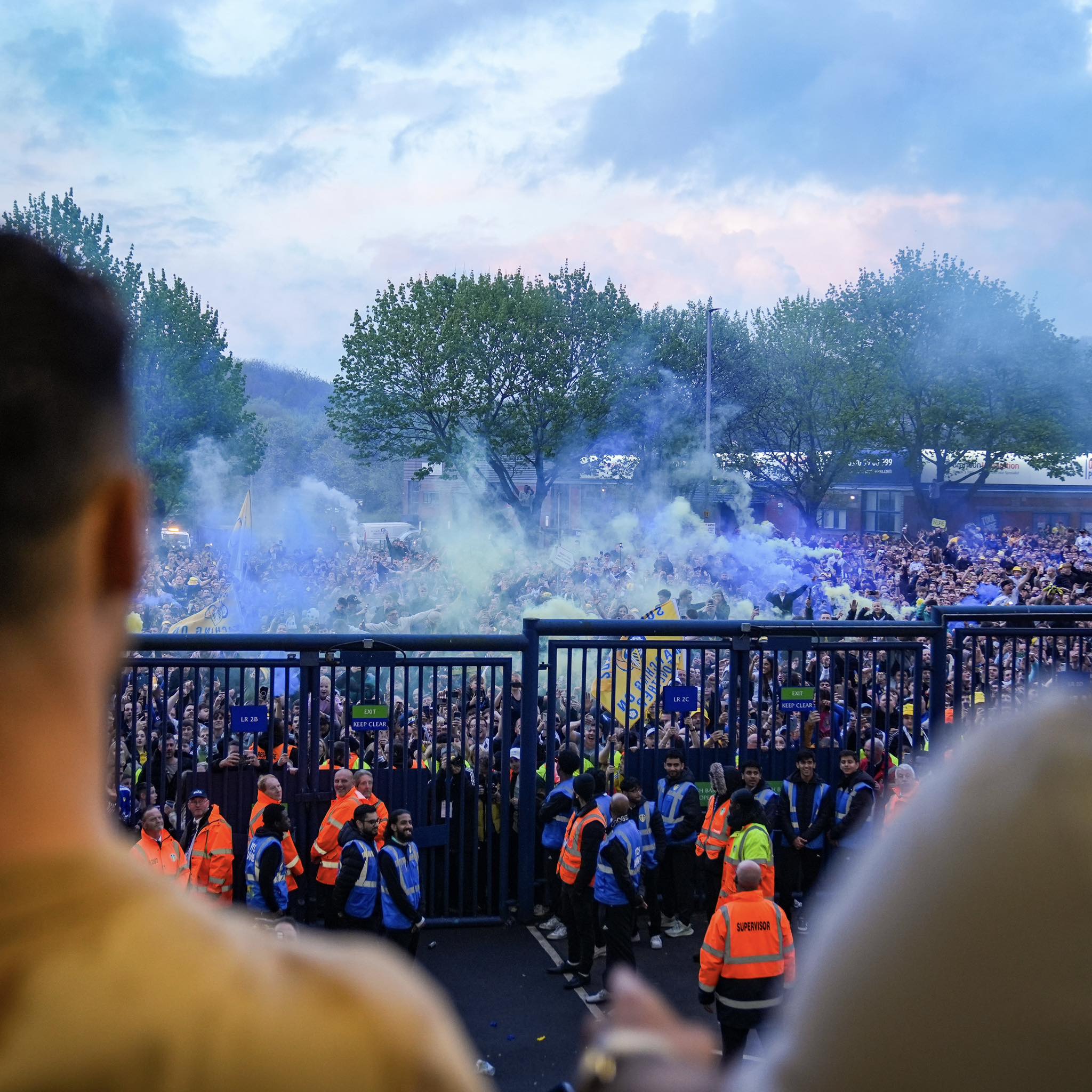 Leeds United - 🙌 Goooood morning, #LUFC fans! | Facebook