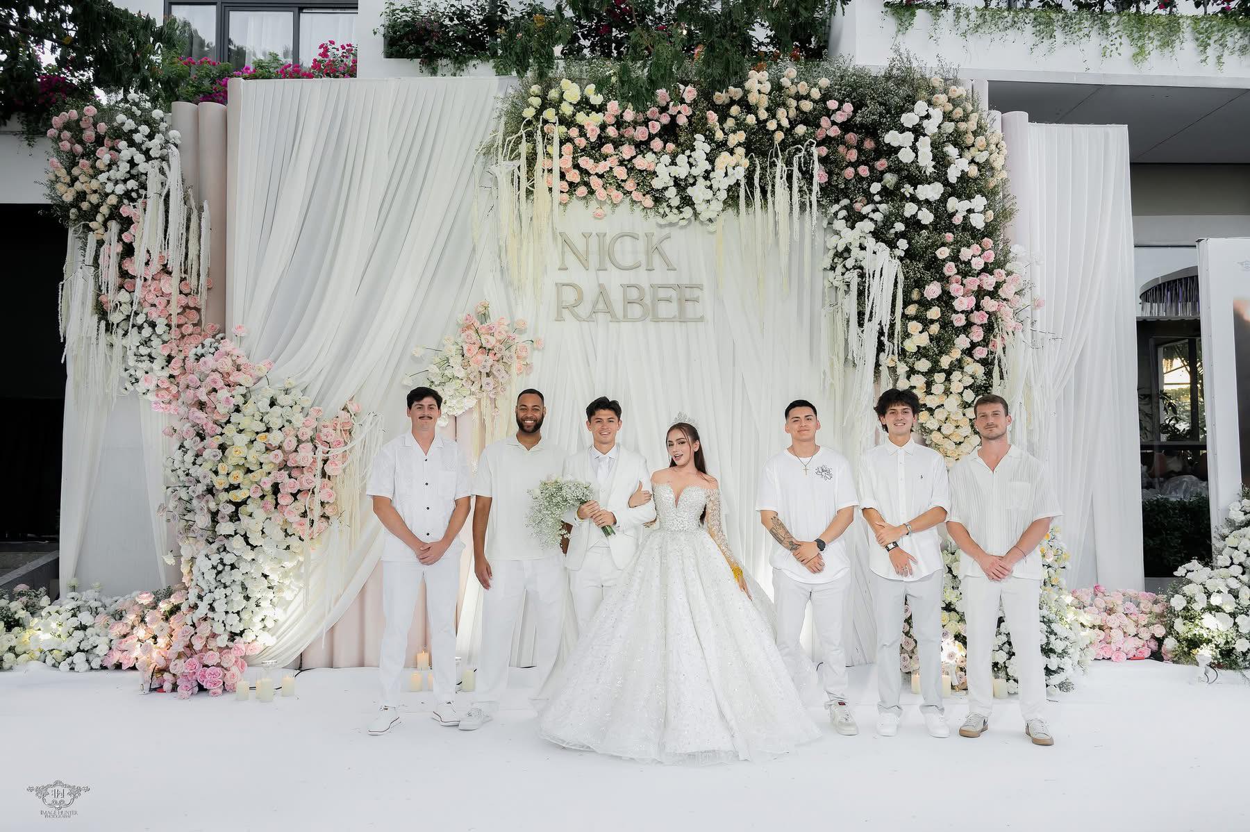 គ្រួសាររ៉ាប៊ី-Rabee Family