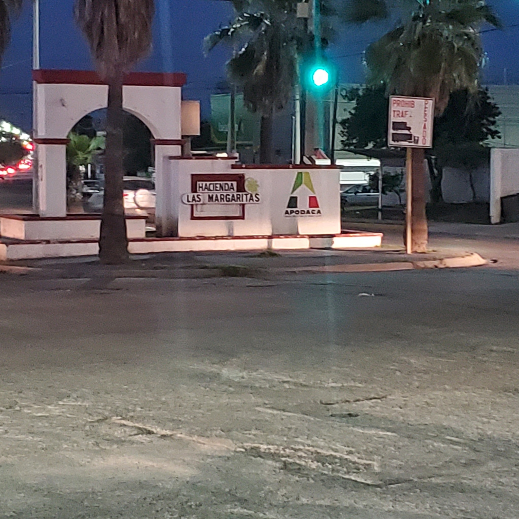 LO QUE PASA EN HACIENDA LAS MARGARITAS | Buenas noches , pienso mudarme ...