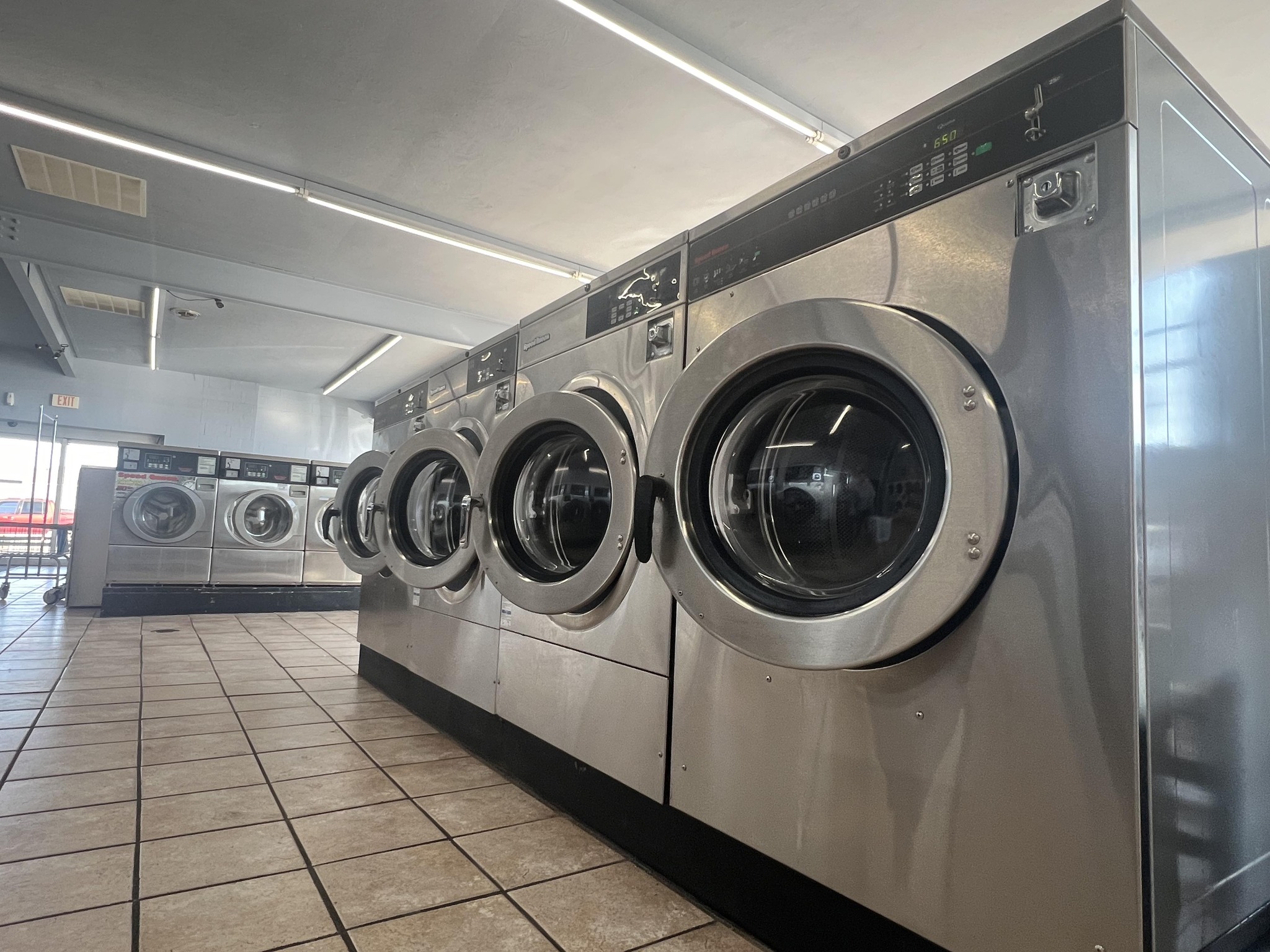 Clean Wave Laundry-Greensburg, IN | Greensburg IN