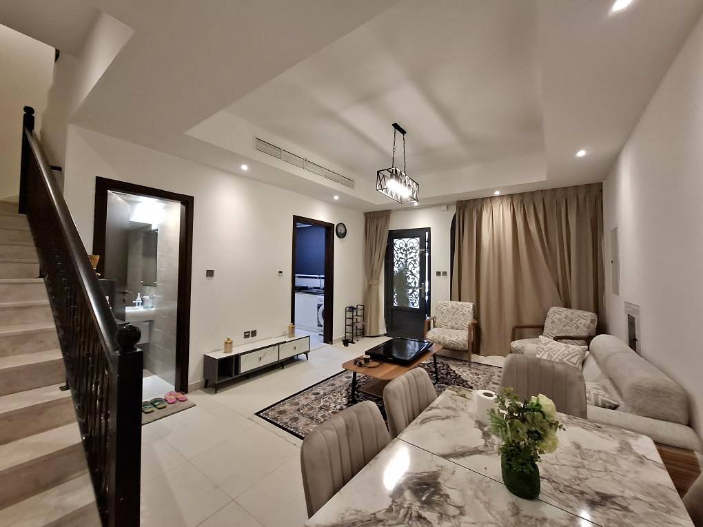 Townhouse with full furnishings for annual rent..... - Property Rentals ...