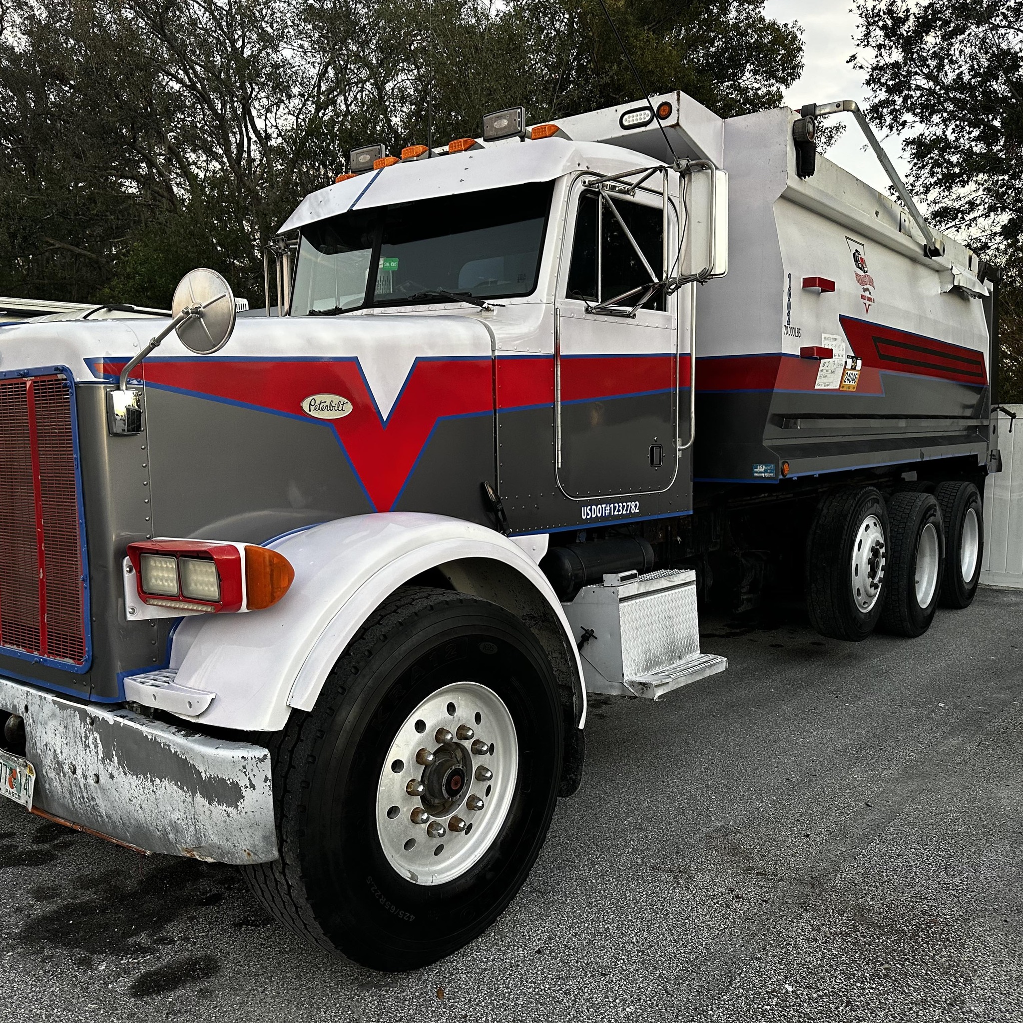 $59,800 • 1998 peterbill 378 1998 Peterbill 378 3406 E 8LL Tranmission ...
